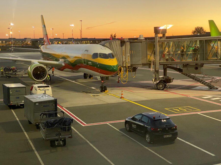 Airbaltic flies only Airbus 220, review of Milan Riga flight