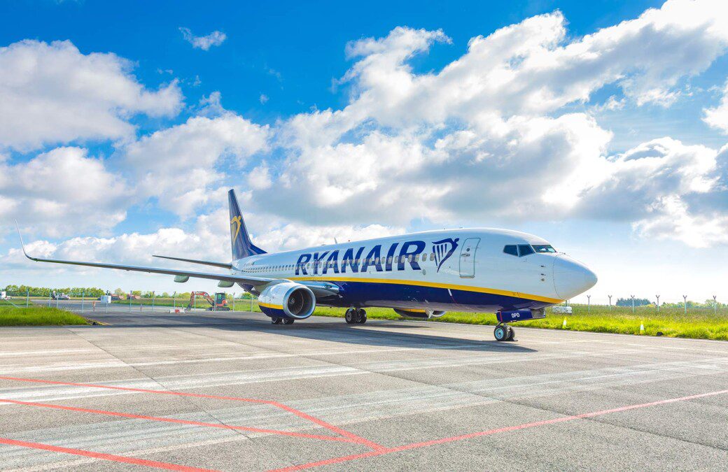 How are low-cost airlines preparing for summer 2021?