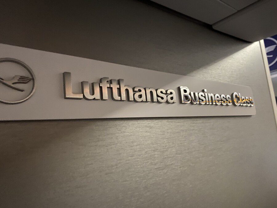 Lufthansa, fly with me: in biz to Asia or USA at €1150 per person