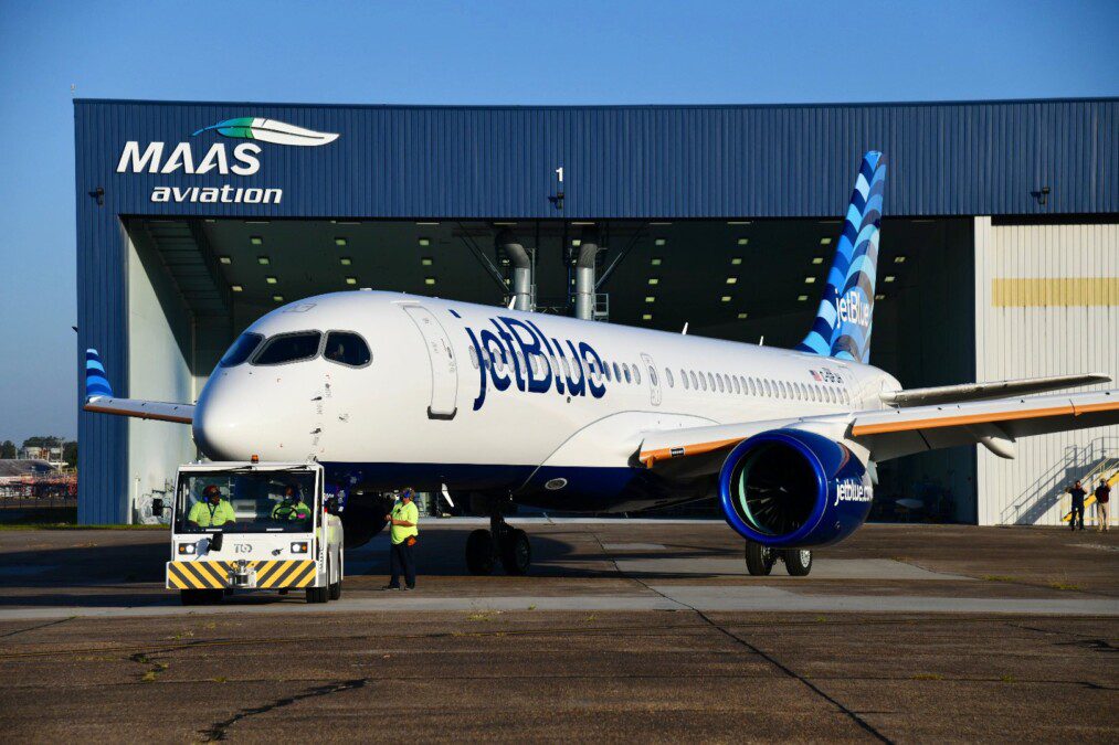 JetBlue unveils its first A220/300, we can't wait to try it out