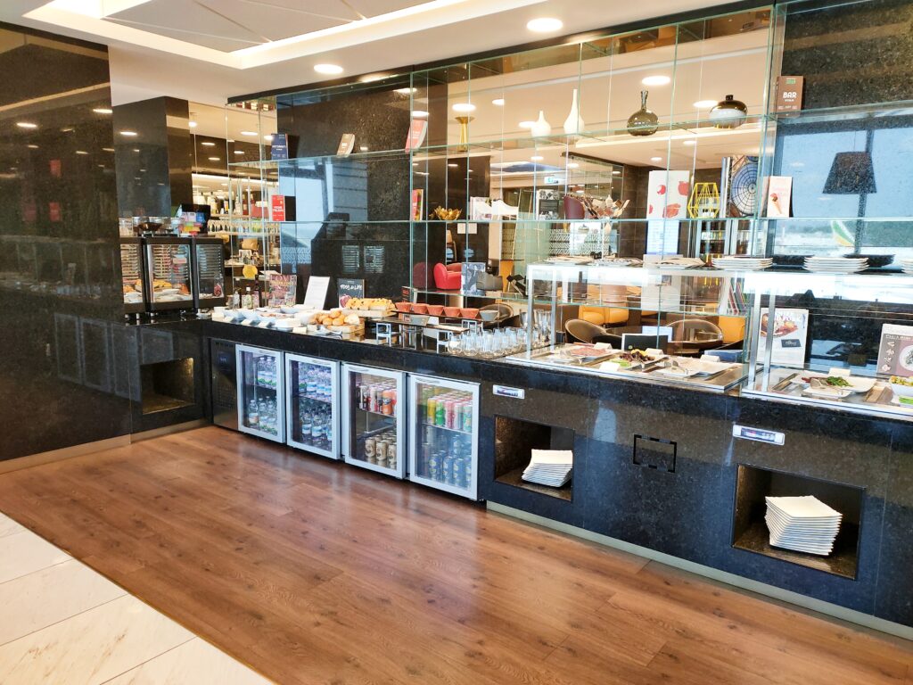 Casa Italia Malpensa, Alitalia lounge review