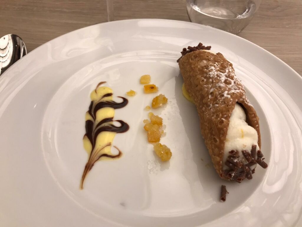 c562bd5c-ff54-4b37-97bf-18de25dcc7f7