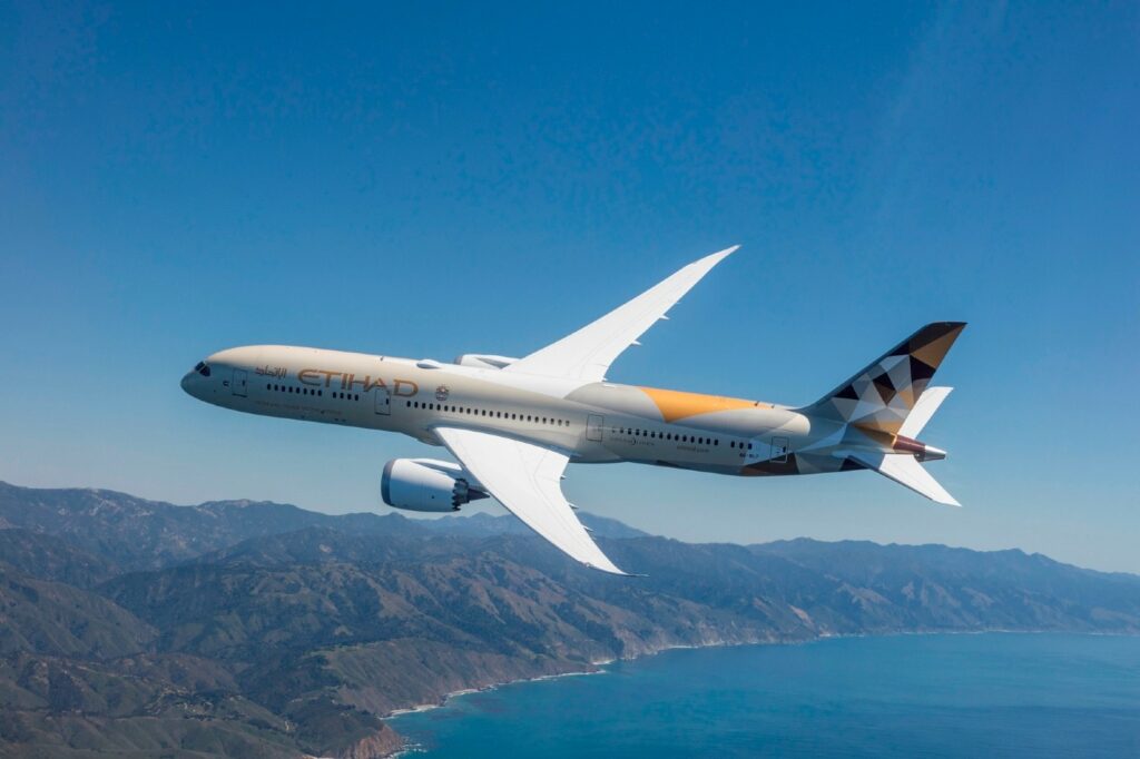 Etihad Airways unveils new Business for B787 Dreamliners