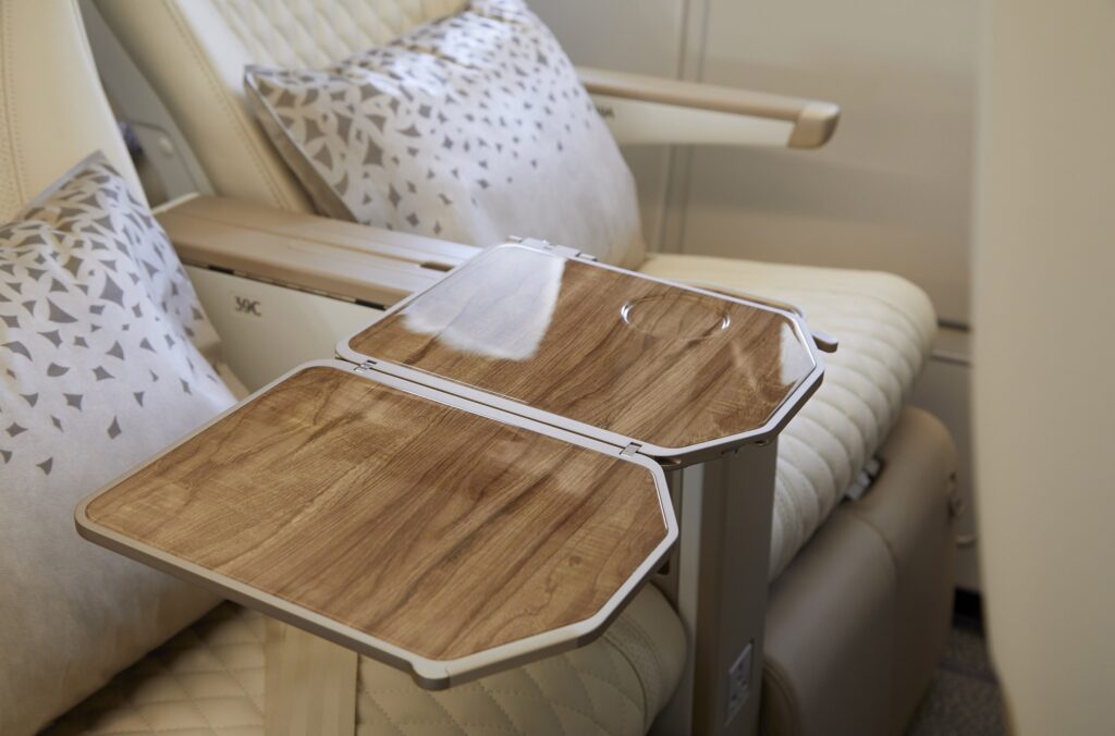 Da Londra, Parigi e Sydney si potrà volare in premium economy con Emirates.