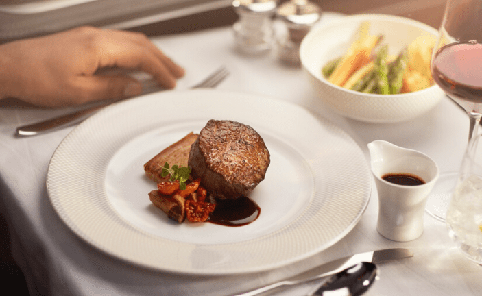 Goodbye "gourmet box" in January British Airways' full in-flight service returns