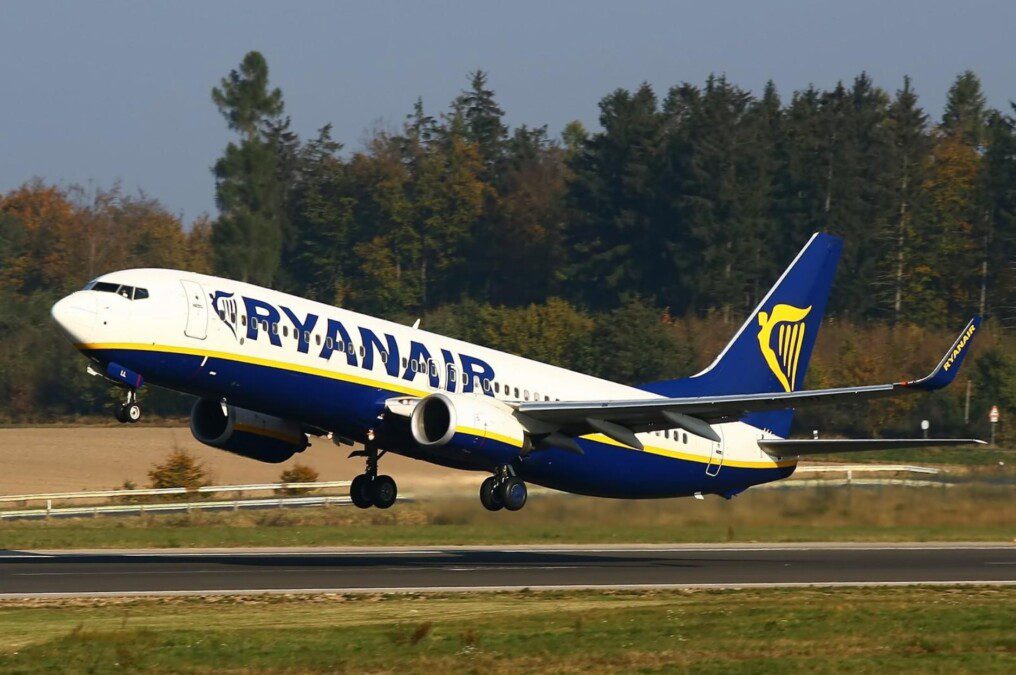 Ryanair launches health passport app and announces over 1800 routes