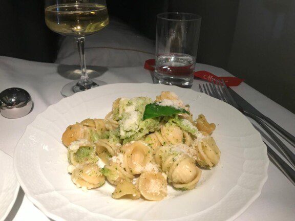 D07026D0-728E-4D68-9189-590A88DB2E34