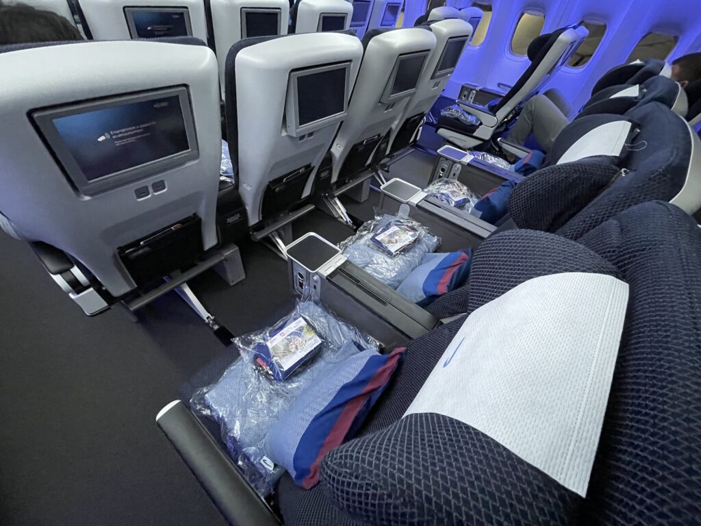 Some secrets about the Avios program that not everyone knows and how to make 100 free avios
