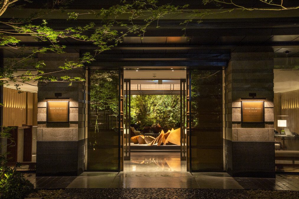 Pandemic doesn't stop Marriott, new Ritz-Carlton island in the Mediterranean opens soon, and "W" lands in Italy