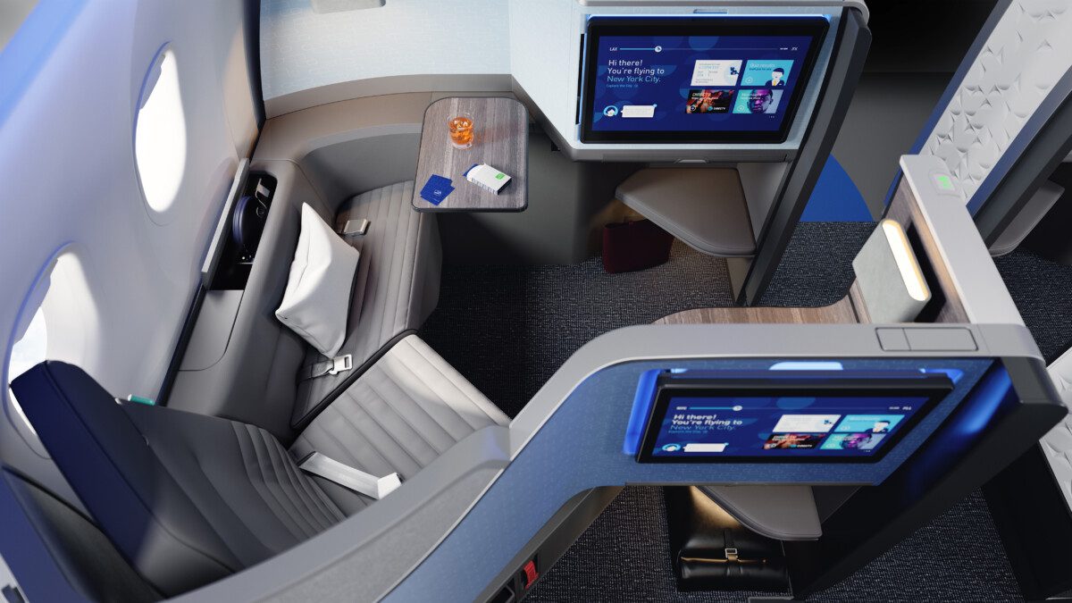 JetBlue atterra a Parigi, dopo Londra ecco la seconda destinazione in Europa. Milano deve aspettare