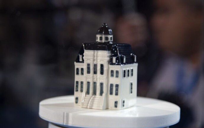 KLM, la storia delle sue casette olandesi in miniatura: il paradiso dei collezionisti