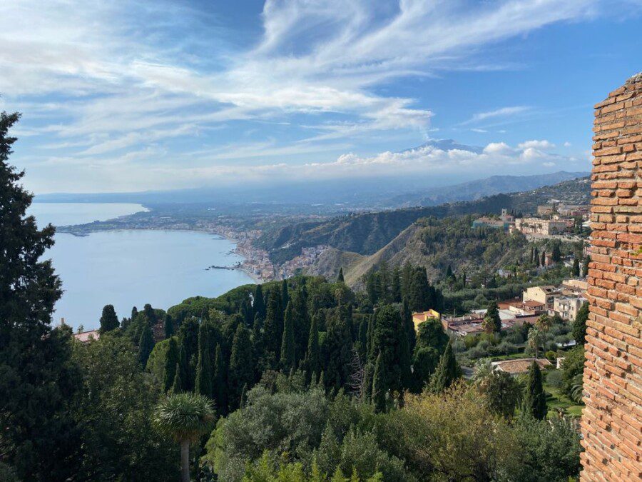 The Four Seasons Hotel opens in Taormina in one of the most magical places in Europe