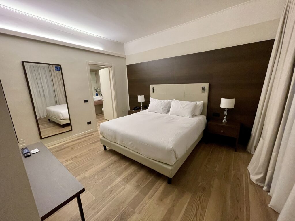 34E78032-8F09-4614-921E-3801CEA48BAB