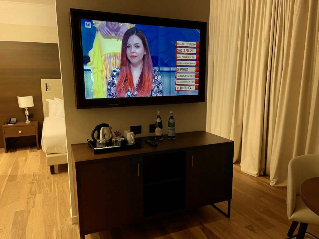 731C9A05-4E11-4344-AFAD-6B18544FA9D1