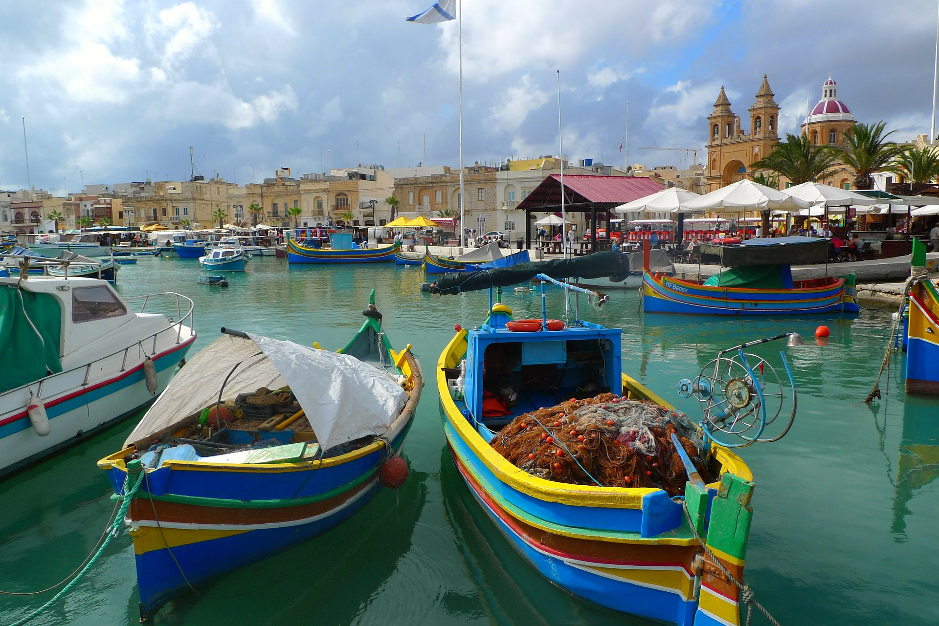 Malta paga i turisti