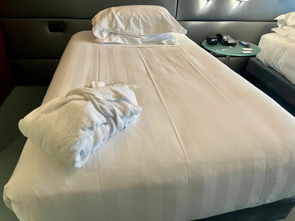 00707169-d30a-42b3-a3ef-0662b66955c9