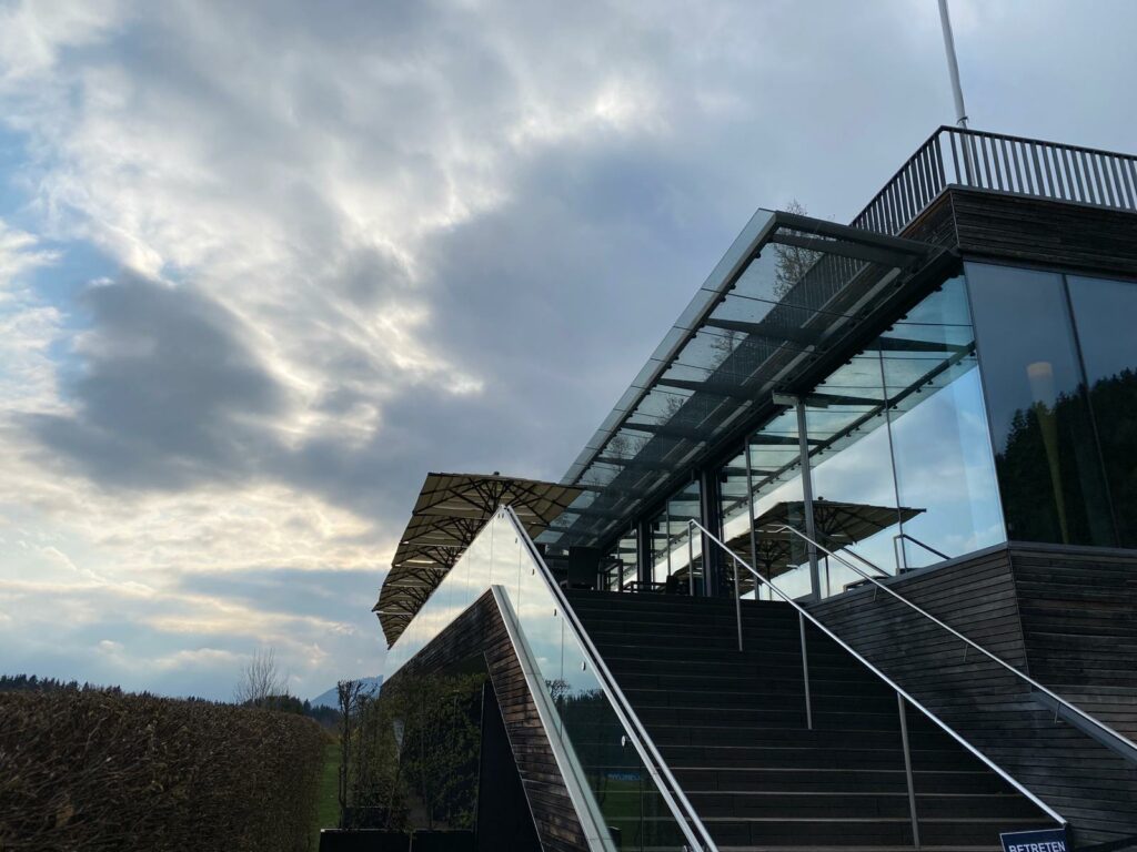 5a0816f8-ef42-4b27-b545-083bd1b569a5