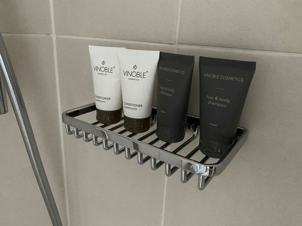 5ca384b0-7ade-4166-8cb0-4656f9f25a89