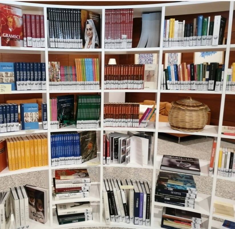 Biblioteca Aeroporto Cagliari
