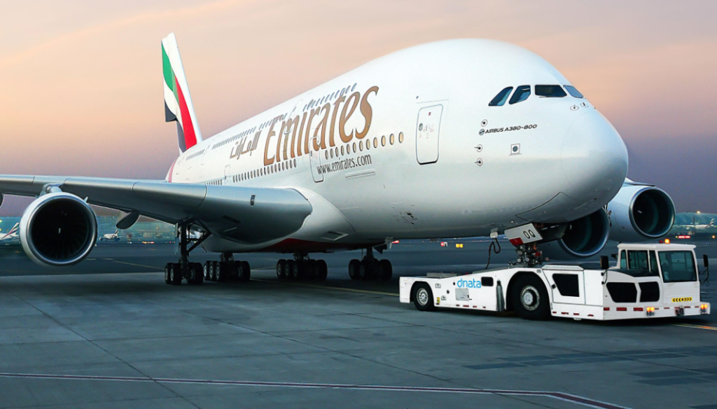 Emirates, anticipated delivery of world's last A380s produced
