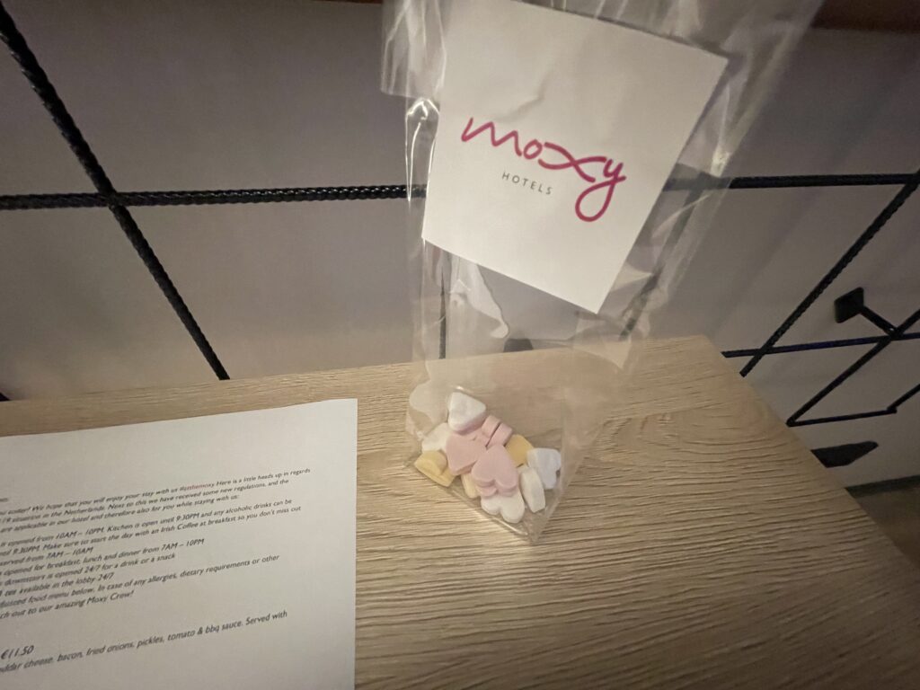 233B324E-2441-4164-8CA8-4AA3E3092D58