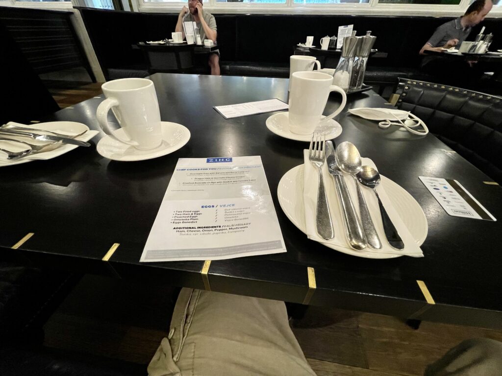 25ED9E38-5165-4D16-953E-333FB35C2CE2