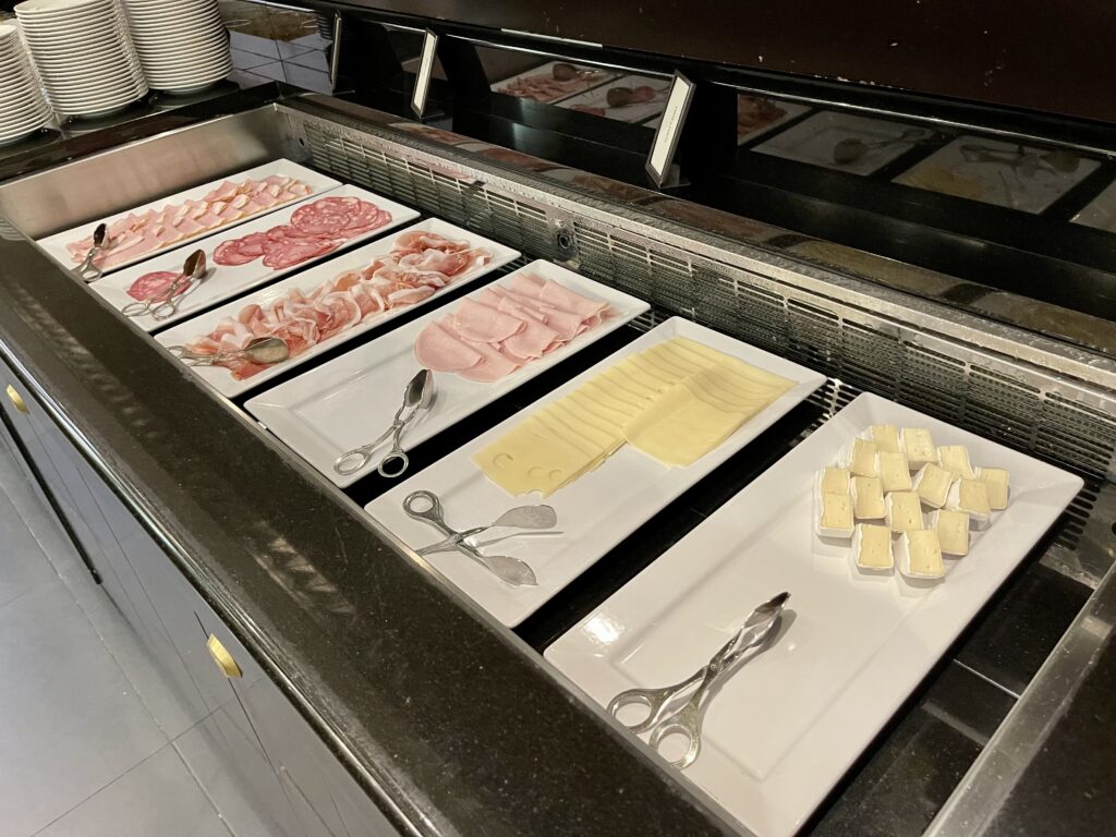 3DC7DAB8-0812-4398-BE62-E40D021341FF