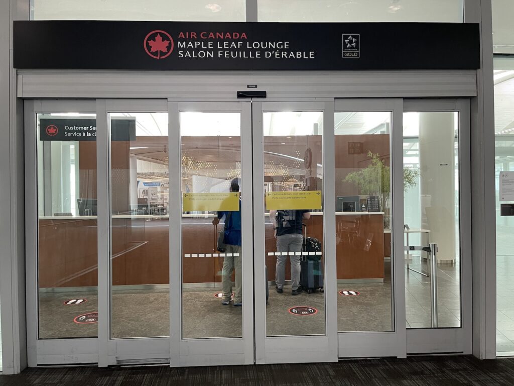 Air Canada Lounge Toronto Pearson review: nothing special
