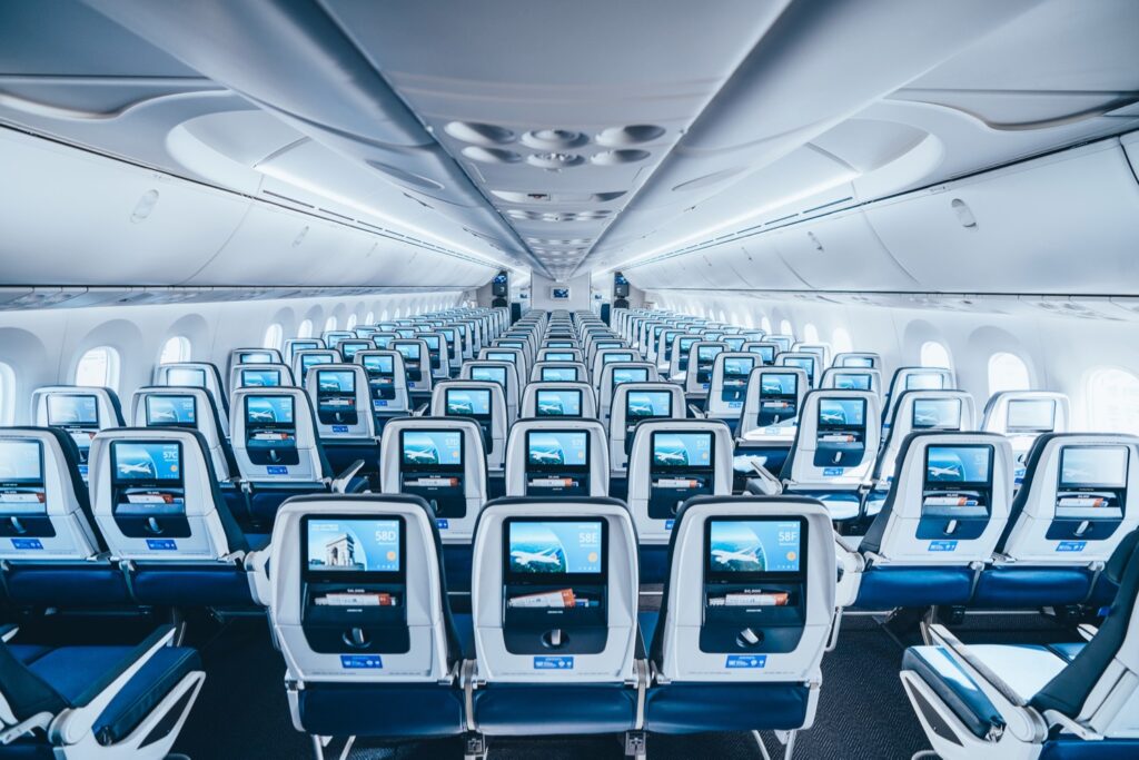 united airlines screens