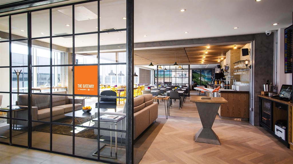 EasyJet apre la sua prima lounge a Londra, è la prima volta che una lowcost offre questo servizio