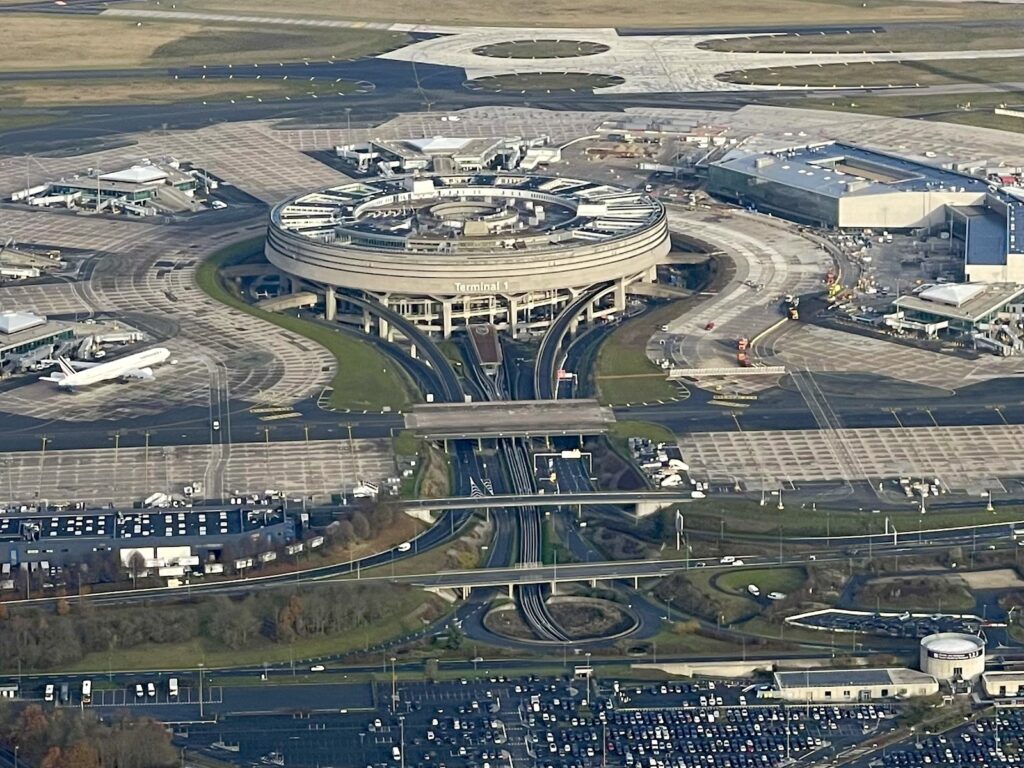 CDG Terminal 1