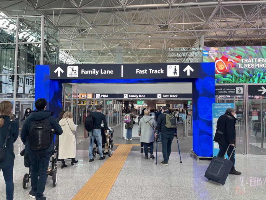 A Fiumicino arriva il fast track gratuito per tutti, si chiama QPass