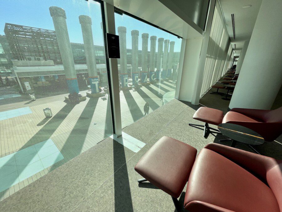 Recensione Vip Lounge Pau Casals, ho scoperto un tesoro dentro l’aeroporto di Barcellona