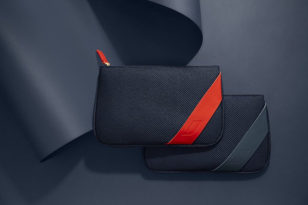 Premium Economy Amenity Kit 3 ©Air France