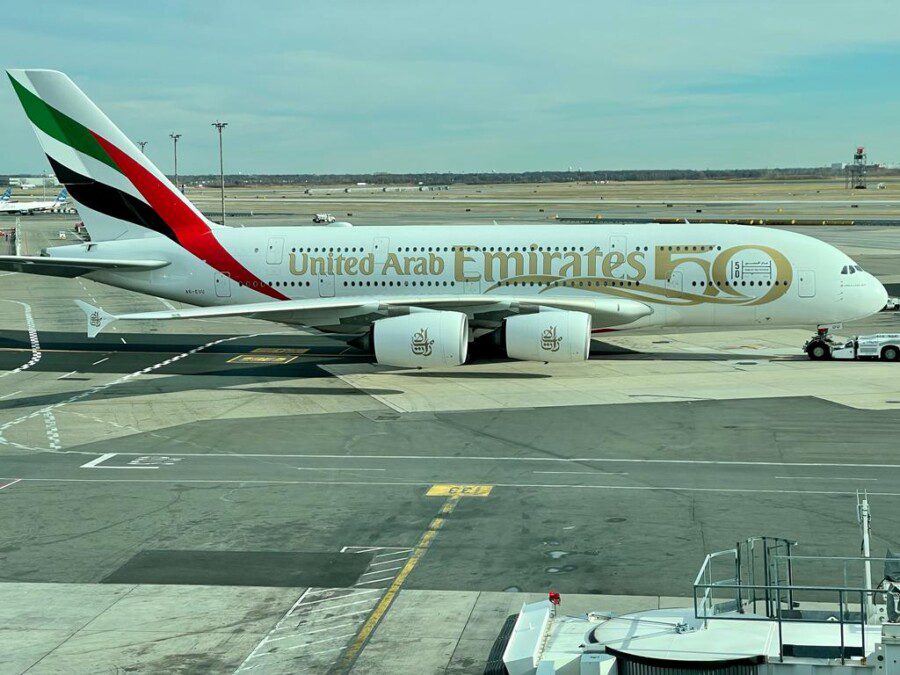 Bad news, Emirates devalues Skywards points. But (maybe) only for one way tickets