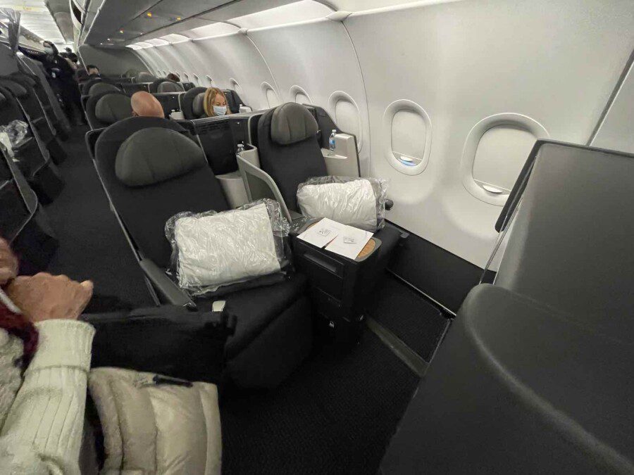 Sicurezza in volo, perché teniamo le tendine alzate in Europa ma non in America?