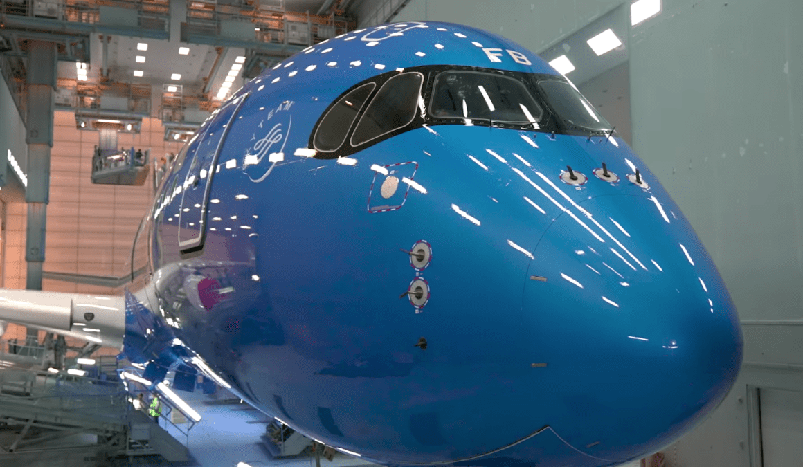 ITA Airways, see the first new plane live: the A350 is the new flagship and is named after Marcello Lippi