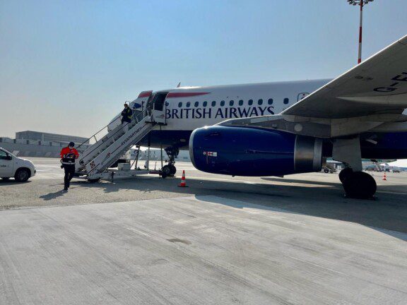 Sta per cadere l’ultimo taboo: presto si sbarcherà dall’aereo anche dalla porta di destra