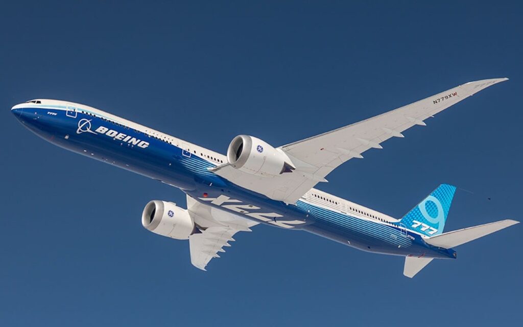 The 777x won't arrive until 2025, now what will Emirates & Co do