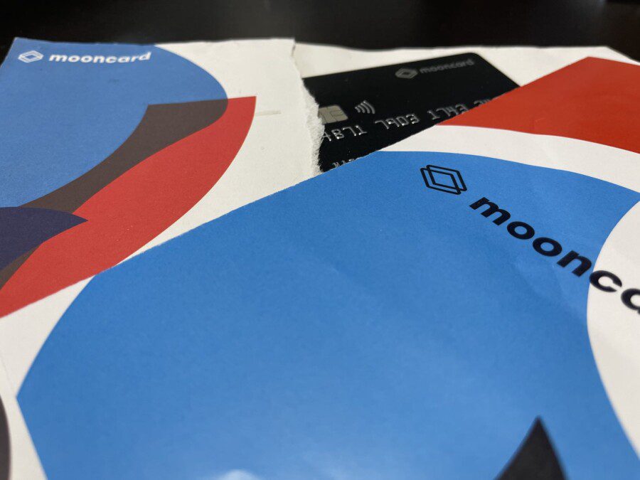 Mooncard has landed in Italy, now you can accumulate Flying Blue points with business expenses