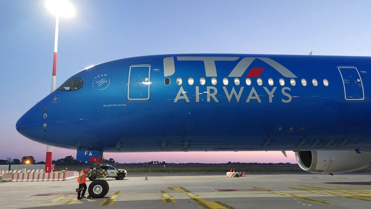 Valentino Rossi has landed at Rome Fiumicino, ITA Airways' new flagship is ready. Here's the interior