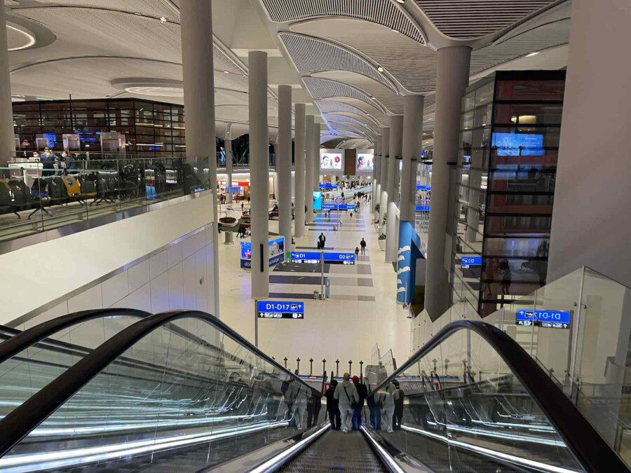 La piccola Italia dei cieli: Palma ha più passeggeri del più trafficato aeroporto italiano