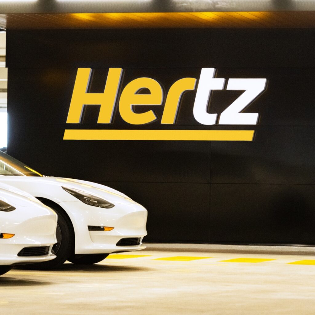 Hertz sues customers for theft and settles: incredible story