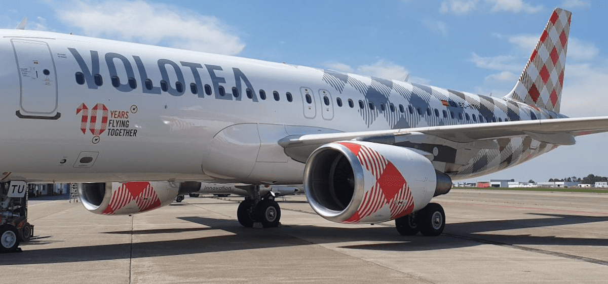 Volotea, una livrea speciale per festeggiare il 10mo compleanno