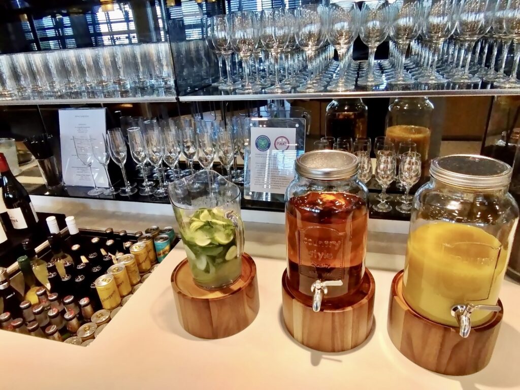 6592B192-DB6C-4E8B-B399-86214DE04A62