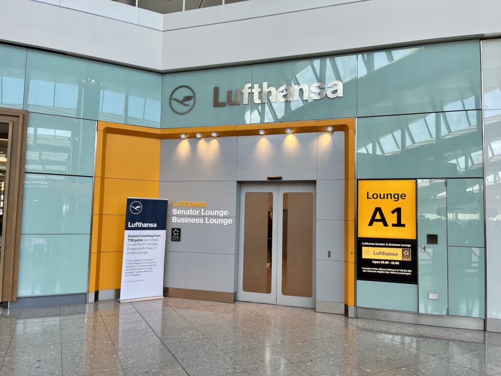 Review Luftahnsa Lounge T2 London Heathrow