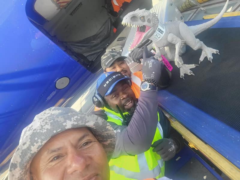297568southwest imbarca trex603_10160694465083949_7859917377756488498_n