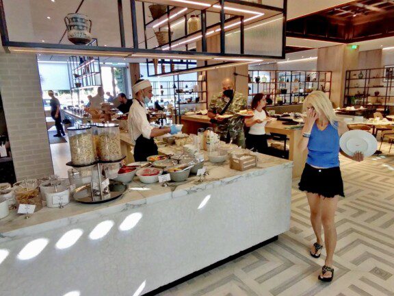 AC036616-3D7F-4D43-910F-28056B67CA5C 2