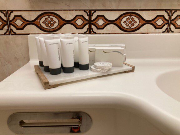 7b3a148a-fb25-4158-8949-9ec30140a619