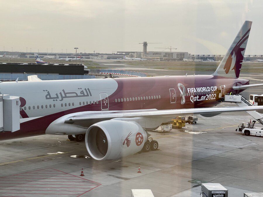 Qatar Privilege Club: reduced requirements, double points and free flights to students